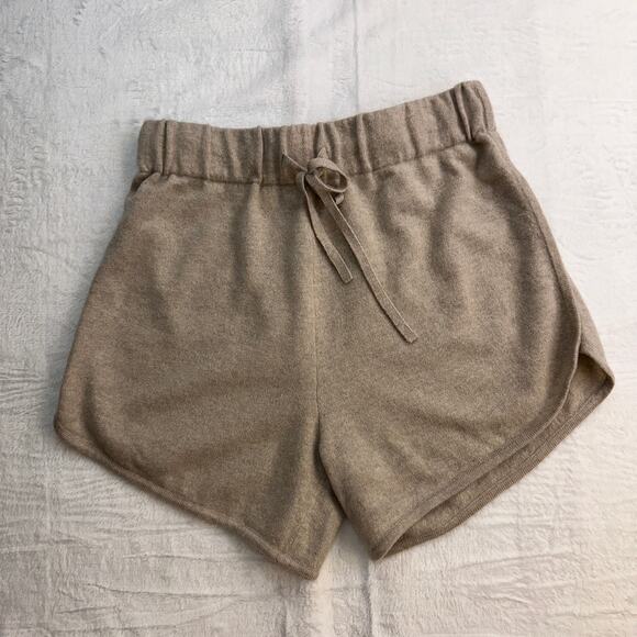 Lisa Yang Kiyo Tonal Track 100% Cashmere Sweater Shorts Sz 1 Small Medium Sand - Picture 6 of 11
